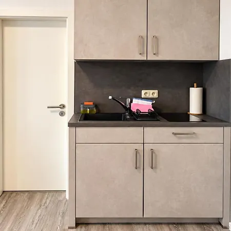 Raha - Kompaktes - Nahe Hbf - Lage Apartment *