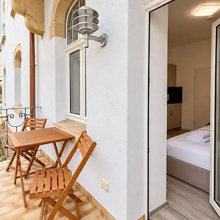 Raha - Kompaktes - Nahe Hbf - Lage Apartment