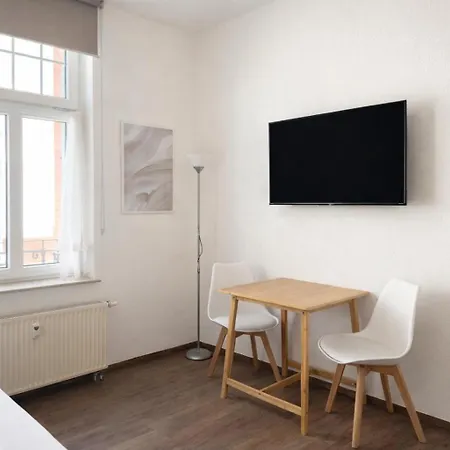 Raha - Kompaktes - Nahe Hbf - Lage Apartment *